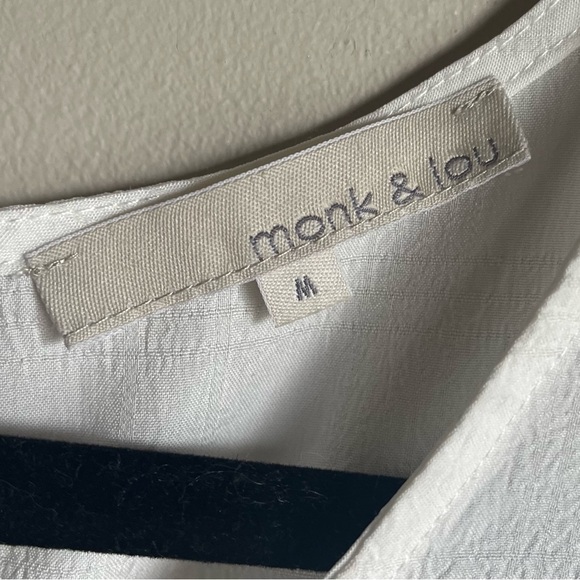 Monk and Lou Blouse - Picture 3 of 10